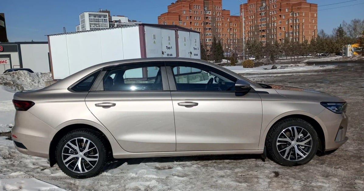 Geely Emgrand II 2023 — фото 4