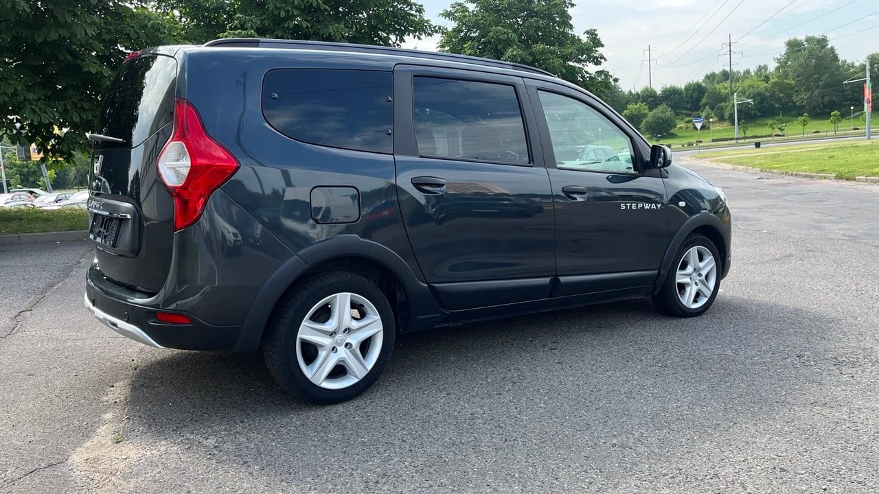 Dacia Lodgy II 7 мест 2022 — фото 3
