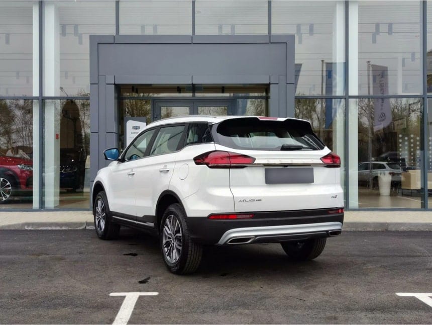 Geely Atlas Pro 2022 года в аренду в Минске