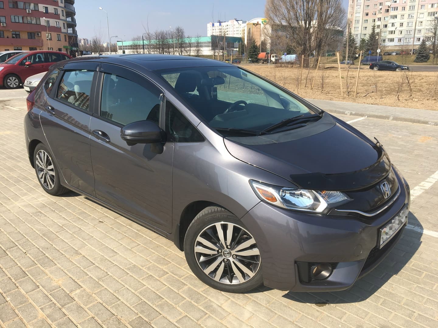 Honda Fit (серый) в аренду в Минске