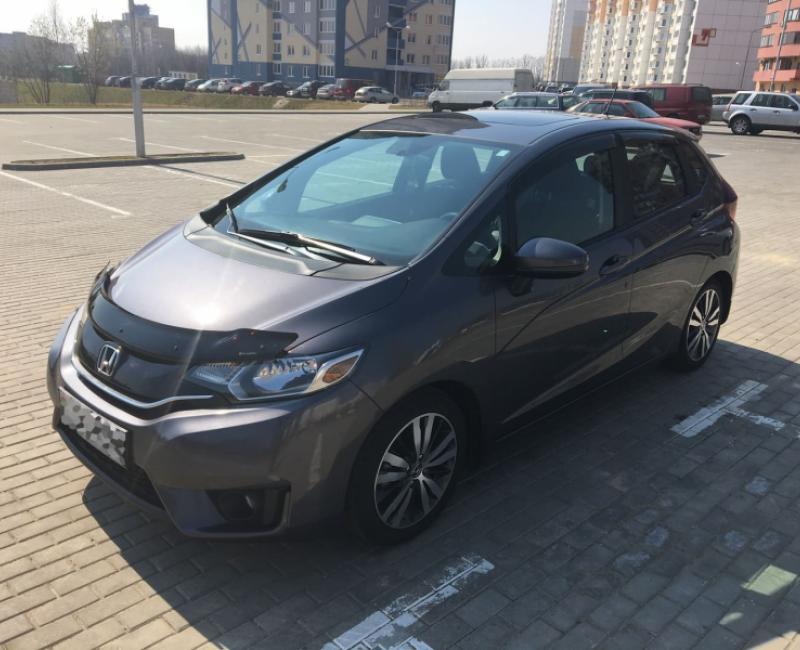 Honda Fit (серый) в аренду в Минске