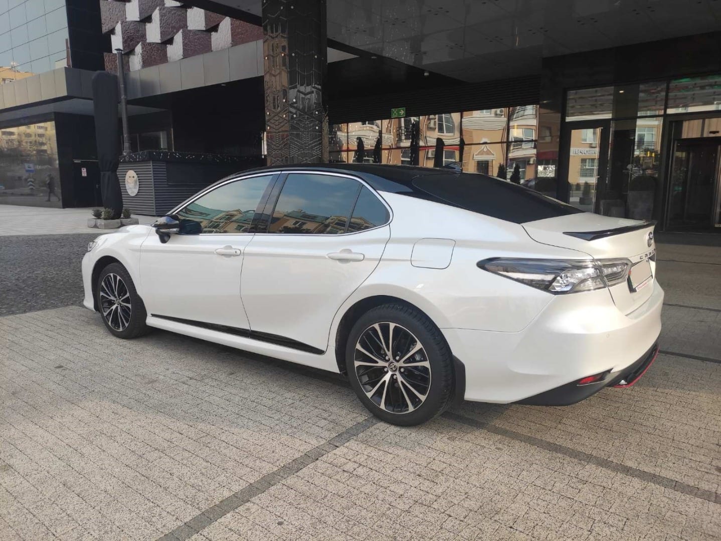 Toyota Camry S Edition 2021 — фото 3