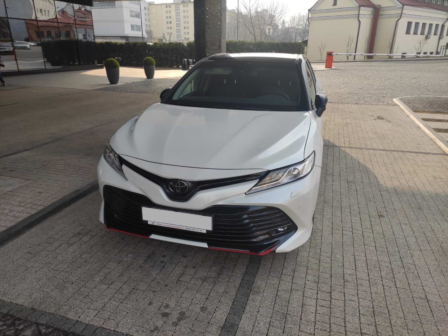 Toyota Camry S Edition 2021 — фото 4