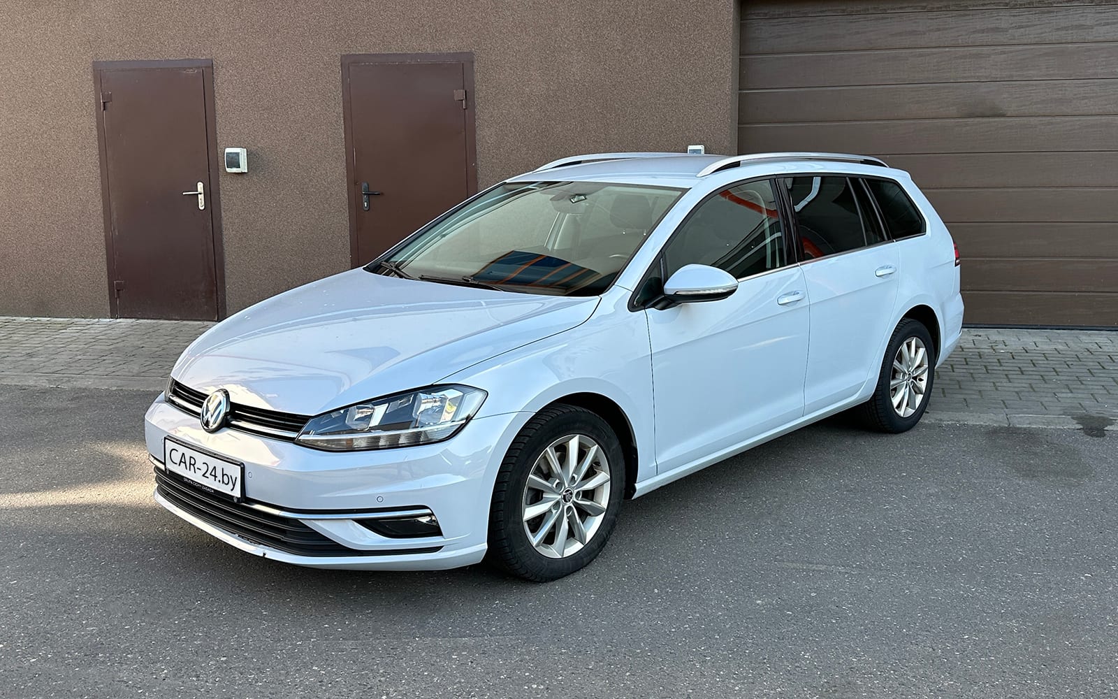 Volkswagen Golf Variant 2018 года в аренду в Гродно
