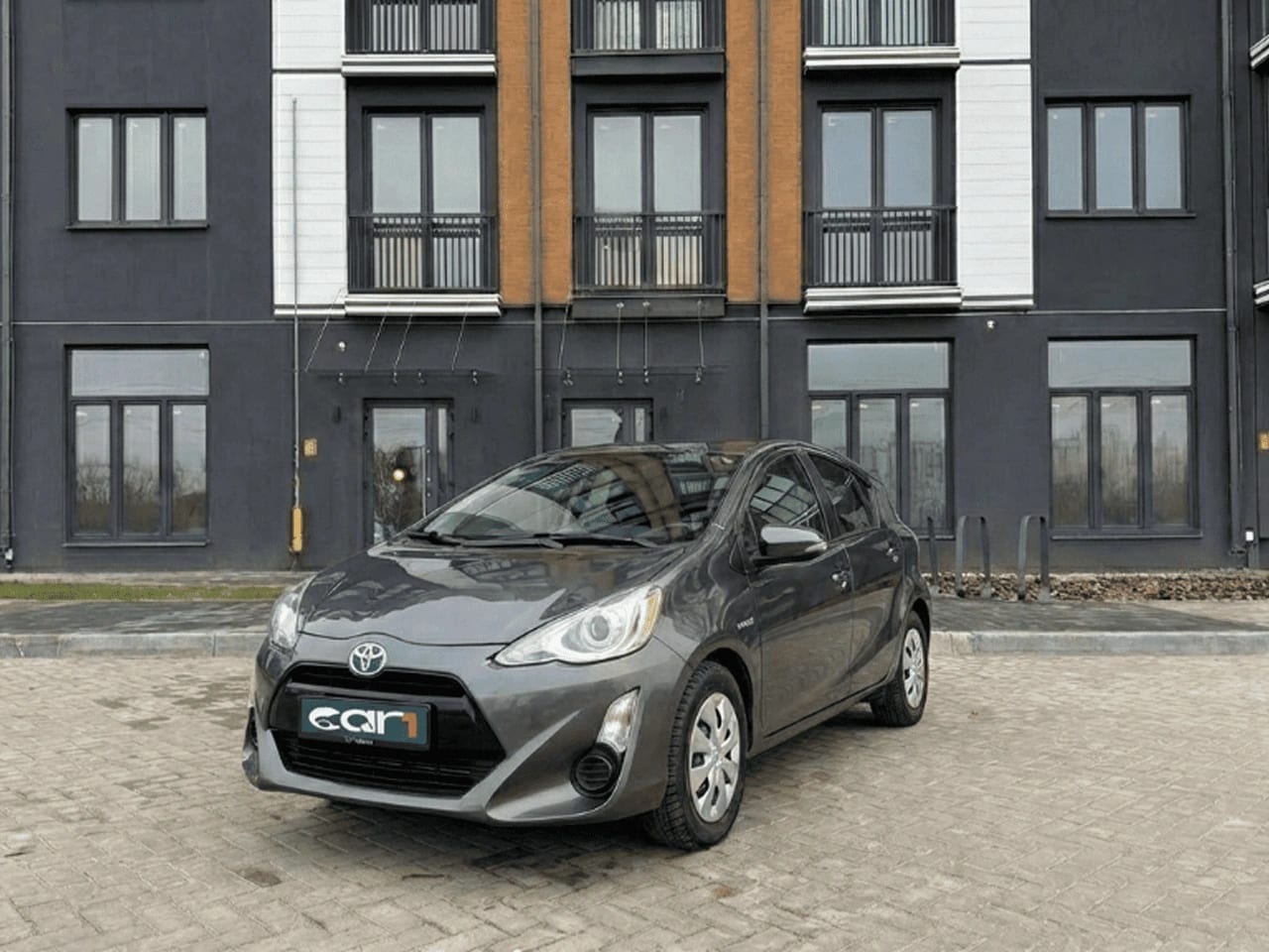 Toyota Prius C