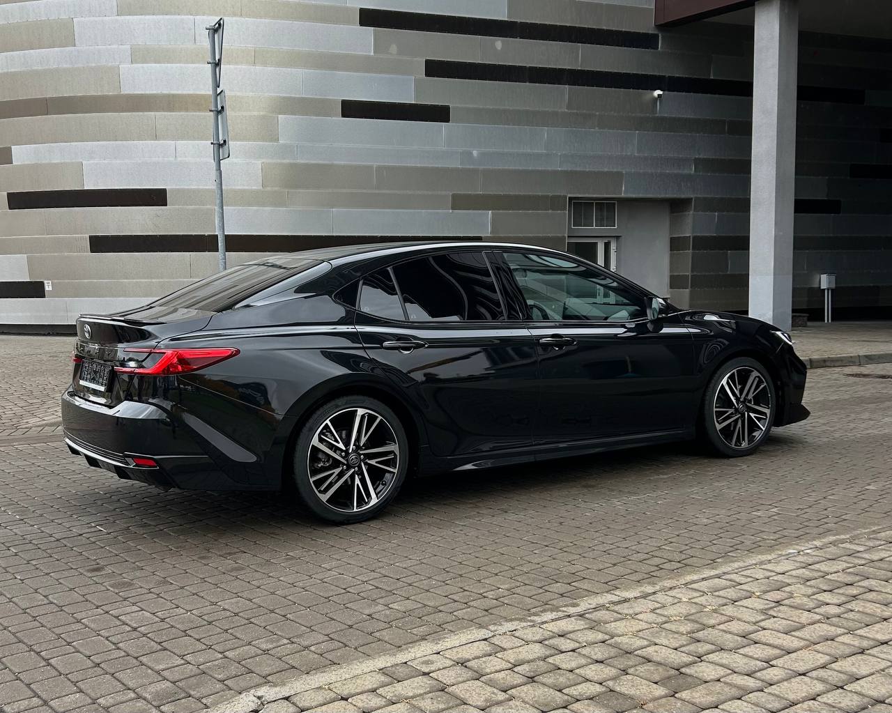 Toyota Camry XV80 — фото 4