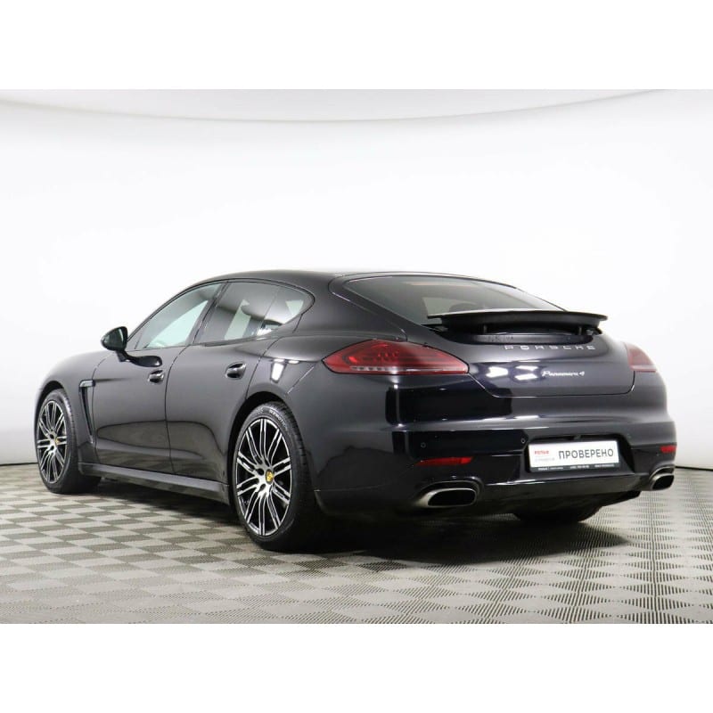 Porsche Panamera 4S 3.0 2016 года в аренду в Минске
