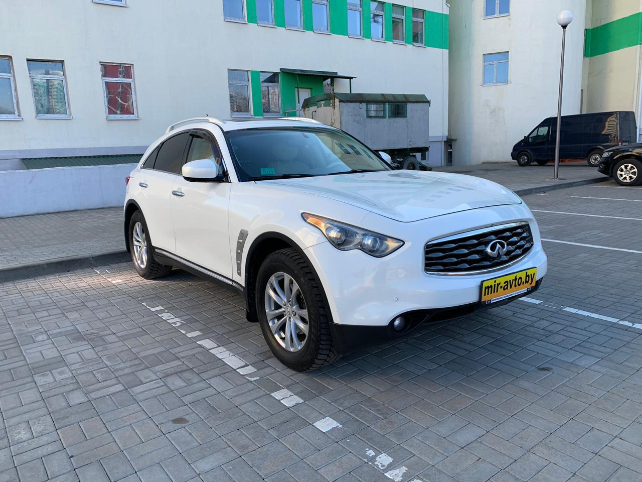 Infiniti FX 37 / QX 70 в аренду в Минске