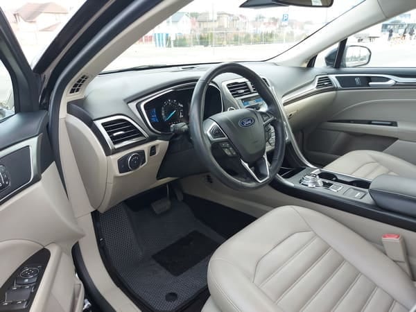 Ford Fusion в аренду в Минске