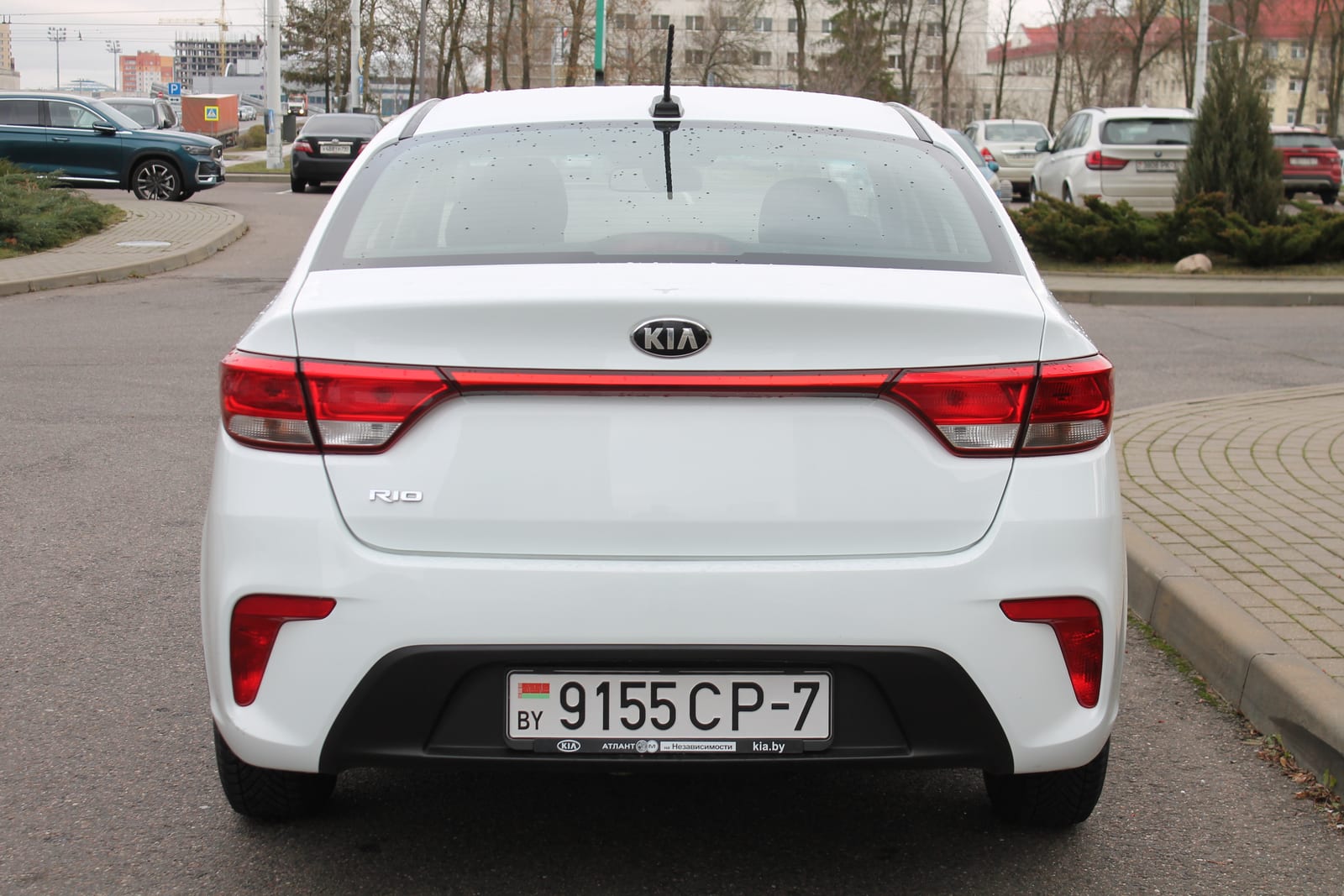 Kia Rio Luxe 2019 — фото 4
