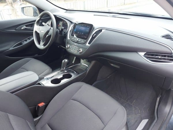 Chevrolet Malibu в аренду в Минске
