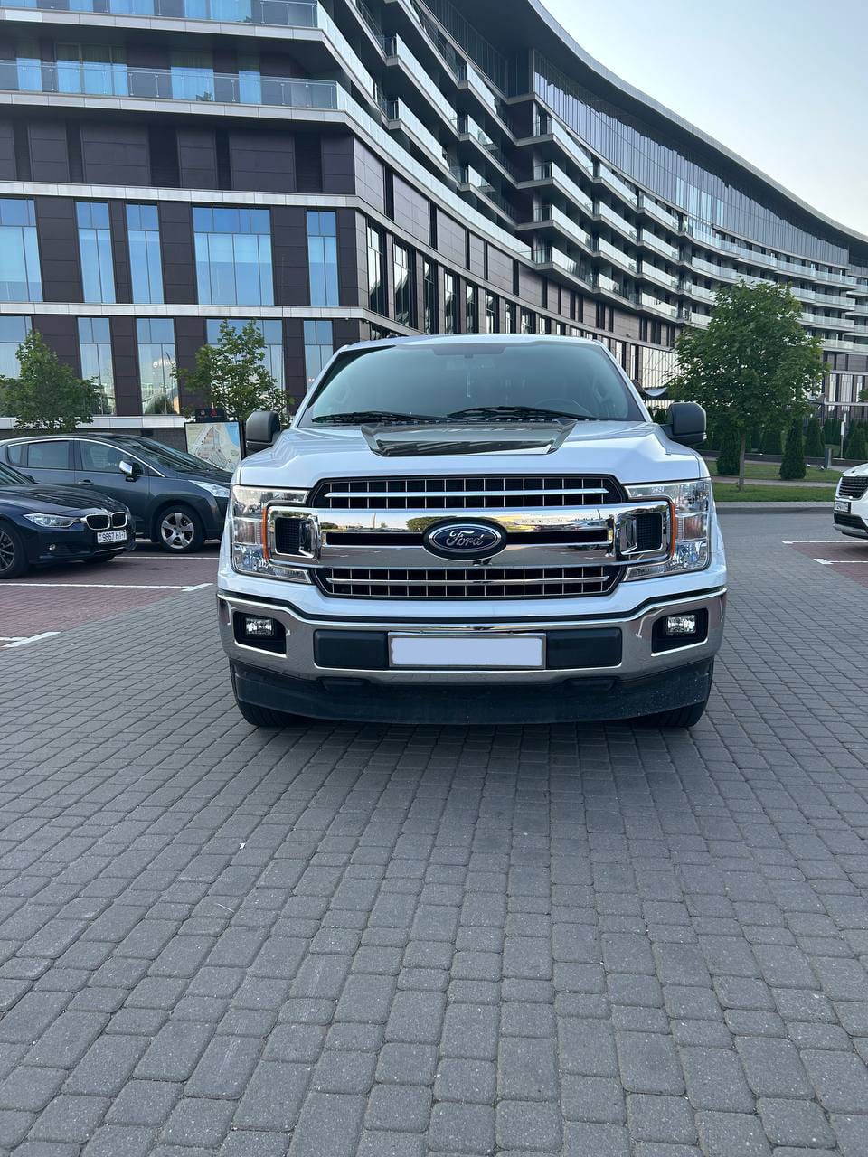 Ford F-150 в аренду в Минске