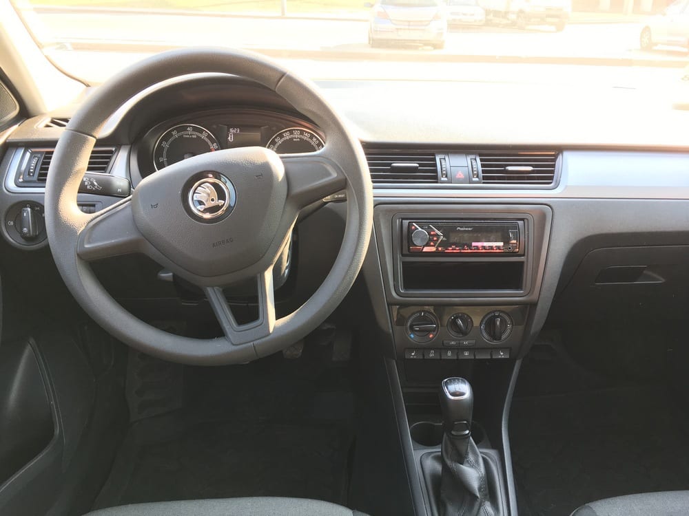 Skoda Rapid 2018 — фото 4