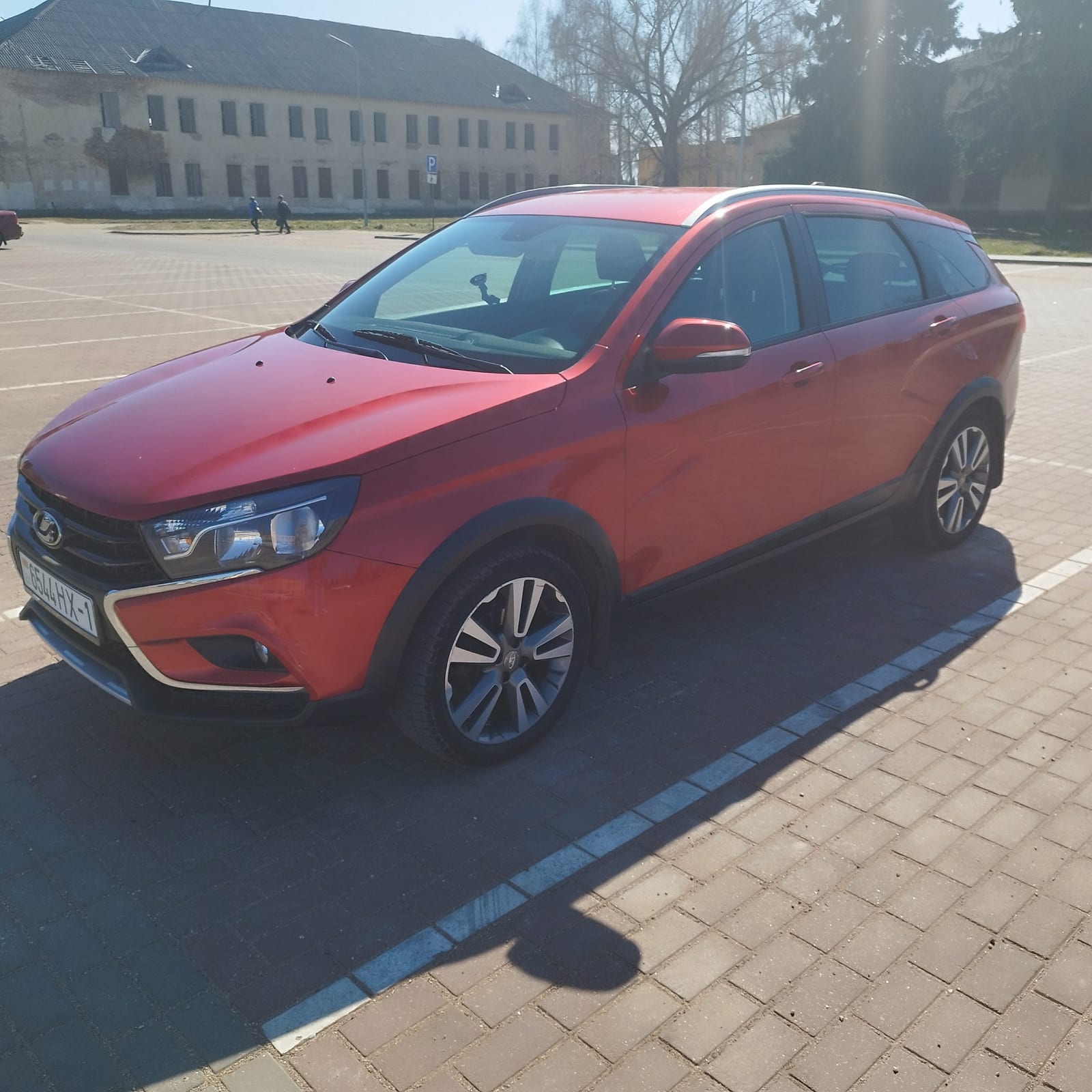 Lada Vesta SW Cross — фото 2