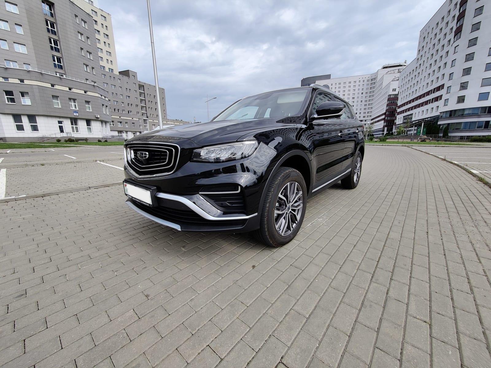 Geely Atlas Pro 2024 года в аренду в Гомеле
