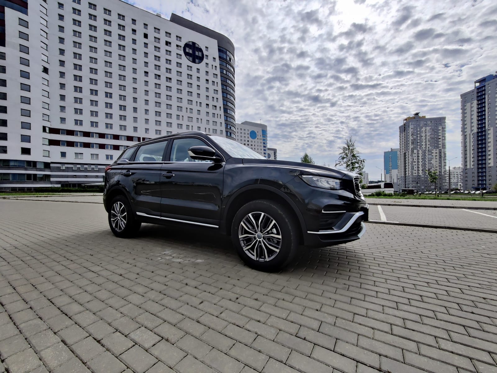 Geely Atlas Pro 2024 года в аренду в Гомеле