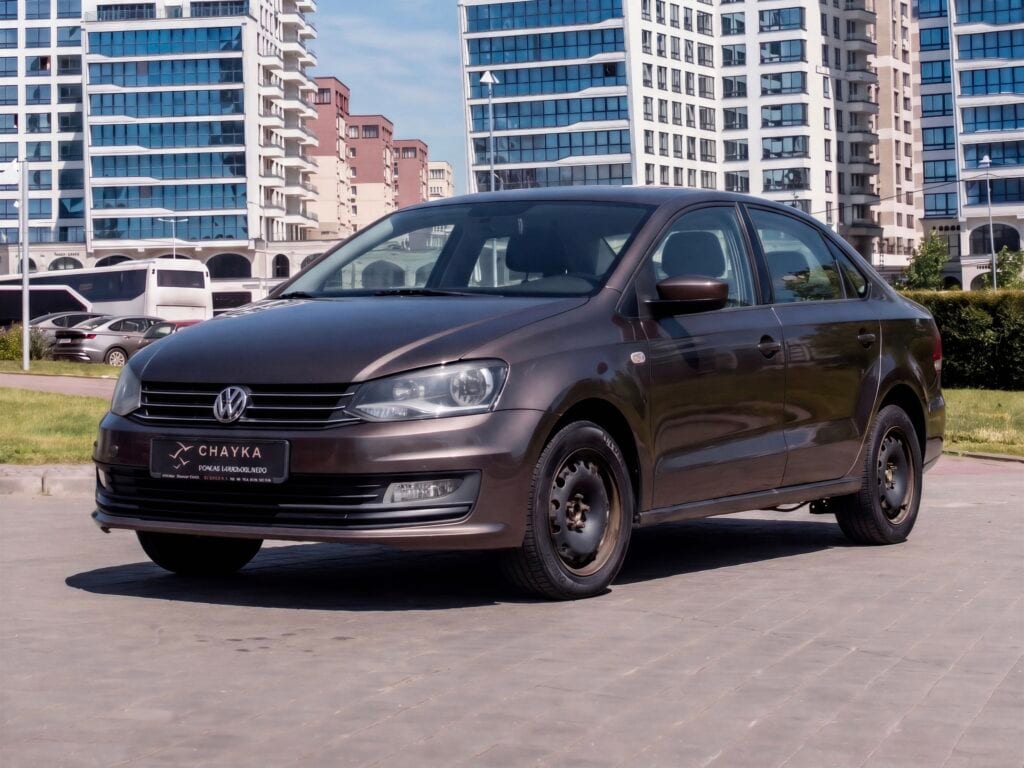 Volkswagen Polo Brown 2018 — аренда от 120 Br/сутки