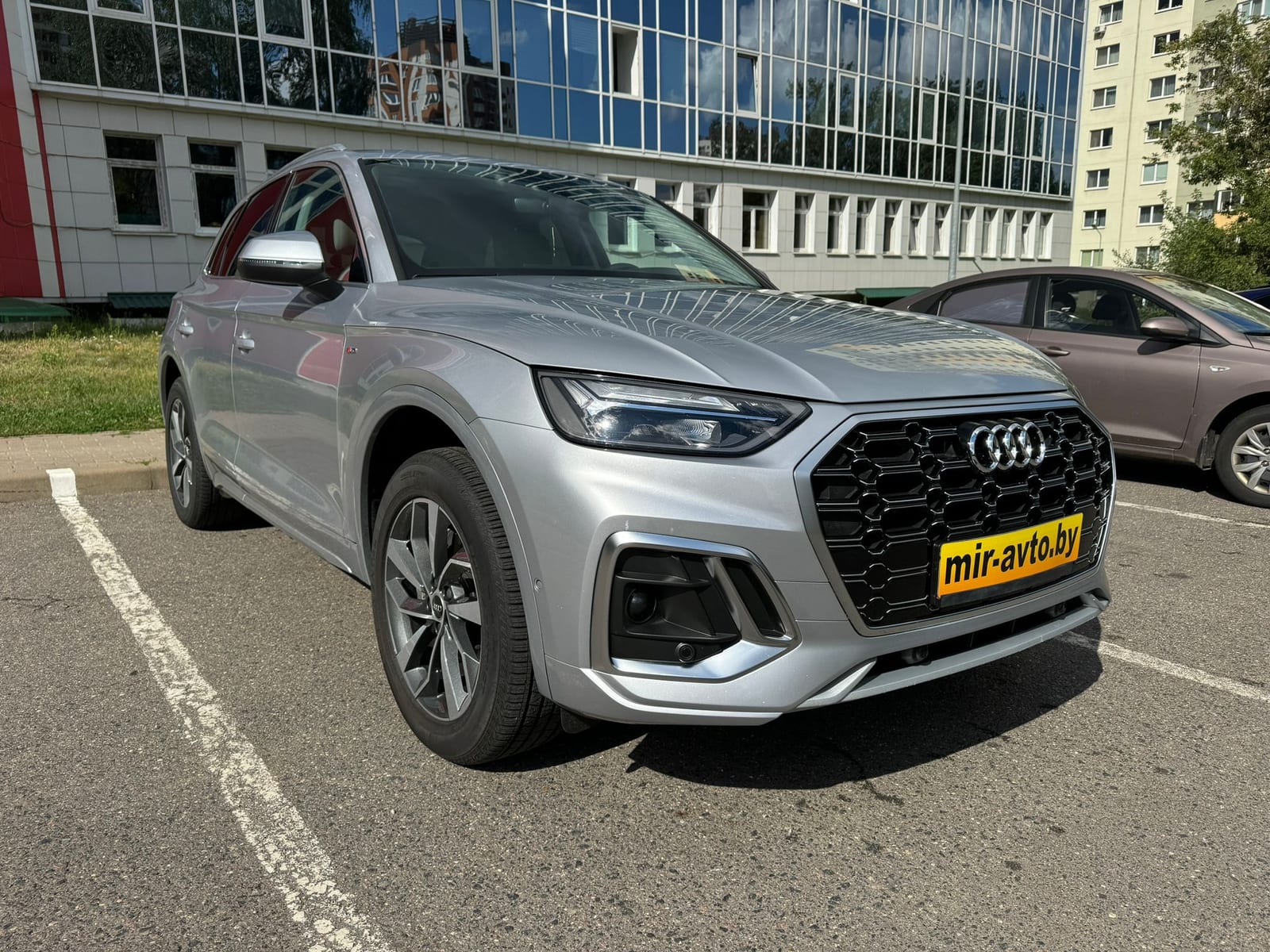 Audi Q5 в аренду в Минске