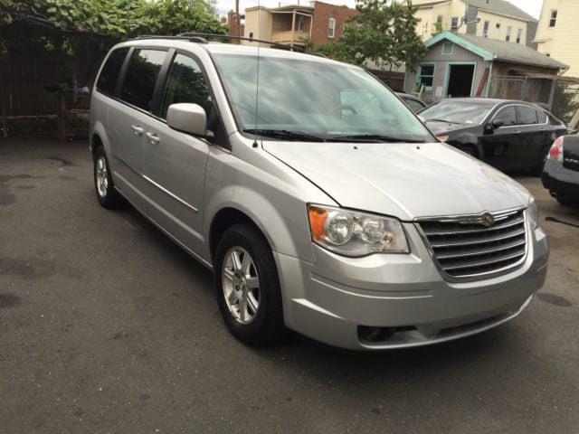 Chrysler Town & Country в аренду в Минске