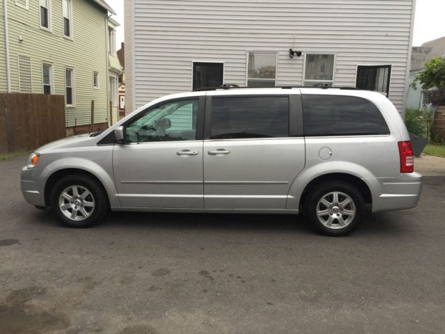 Chrysler Town & Country в аренду в Минске