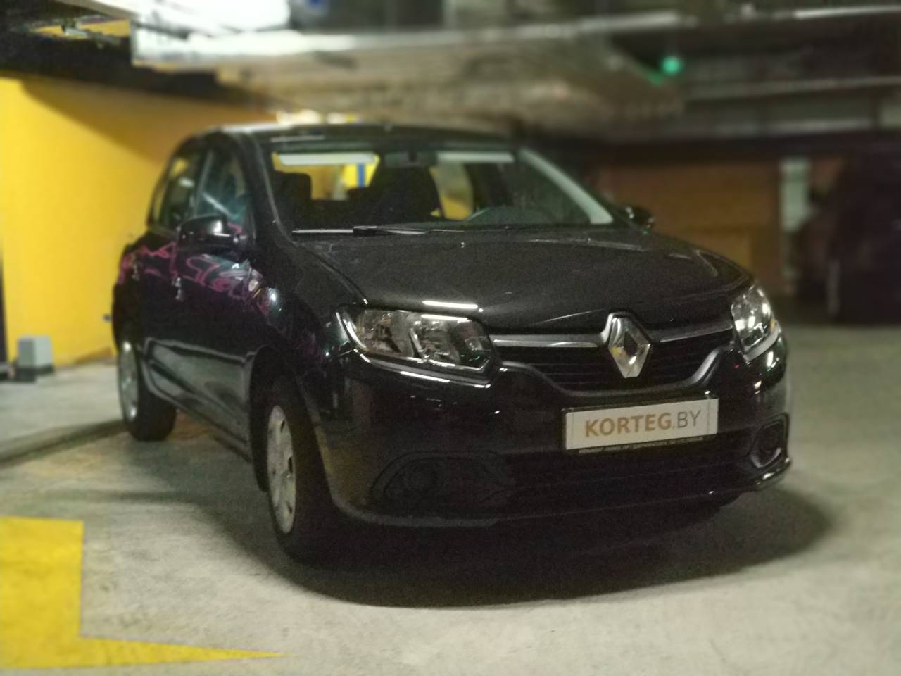 Renault Logan 2018 — фото 4