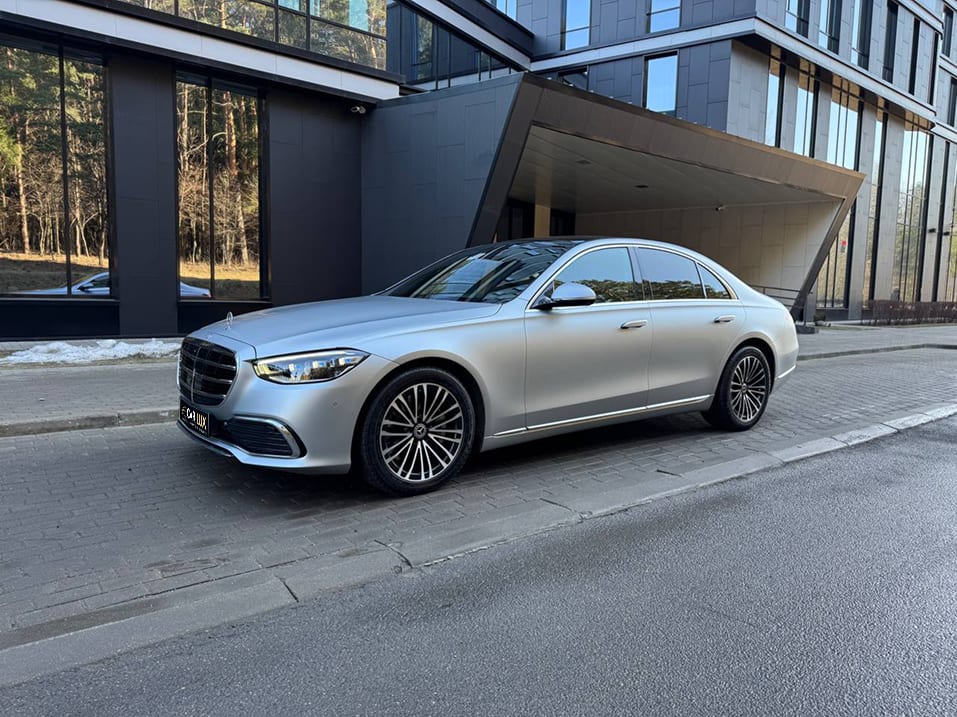 Mercedes-Benz S-class W223