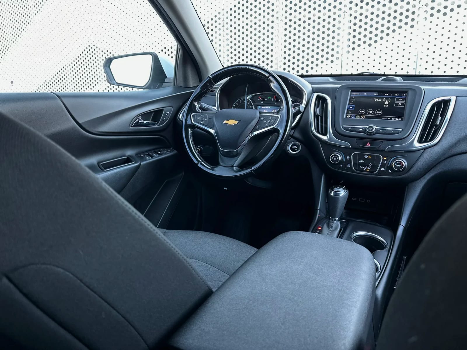 Chevrolet Equinox 2018 — фото 2