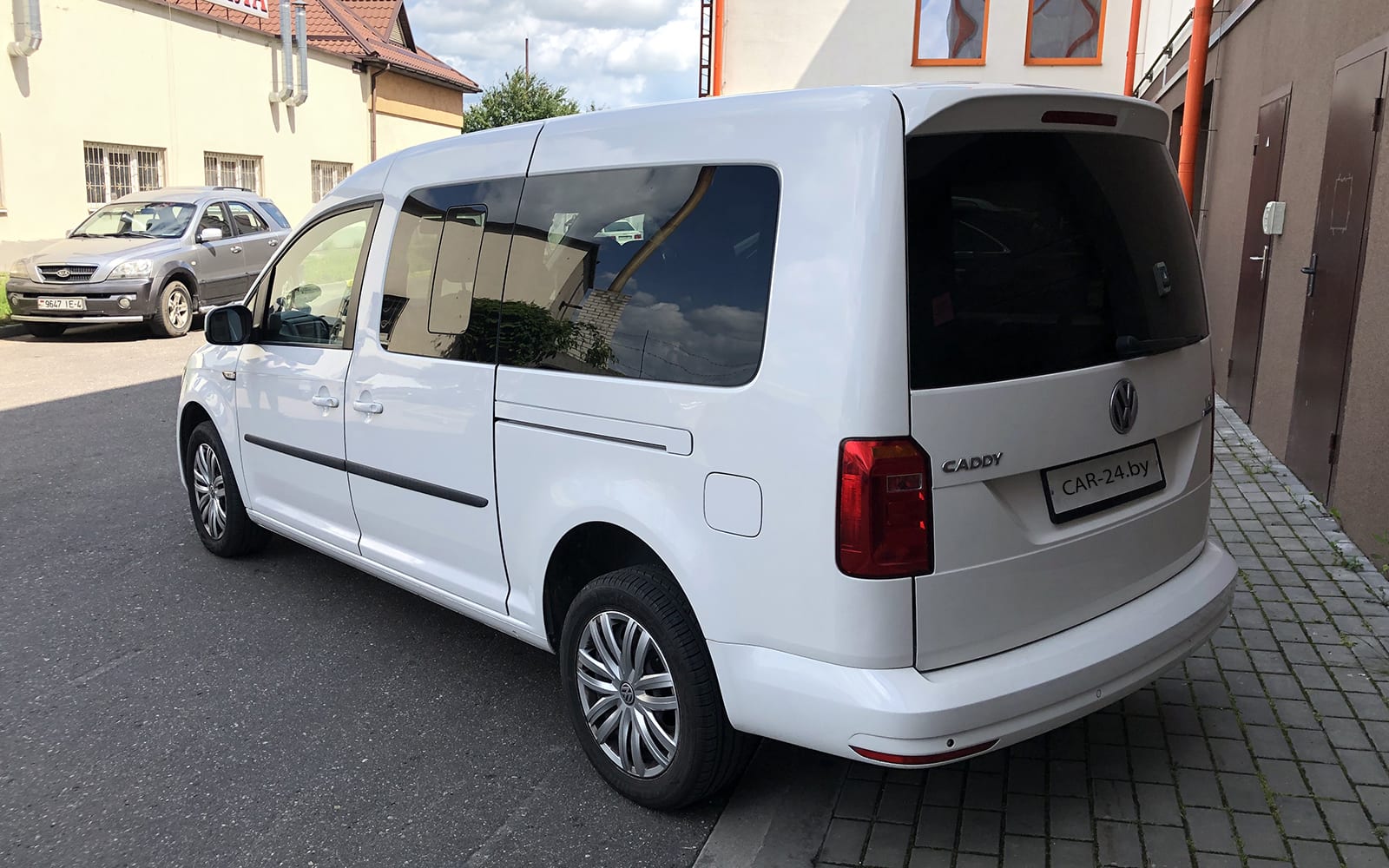 Volkswagen Caddy Maxi Life 2020 — фото 2