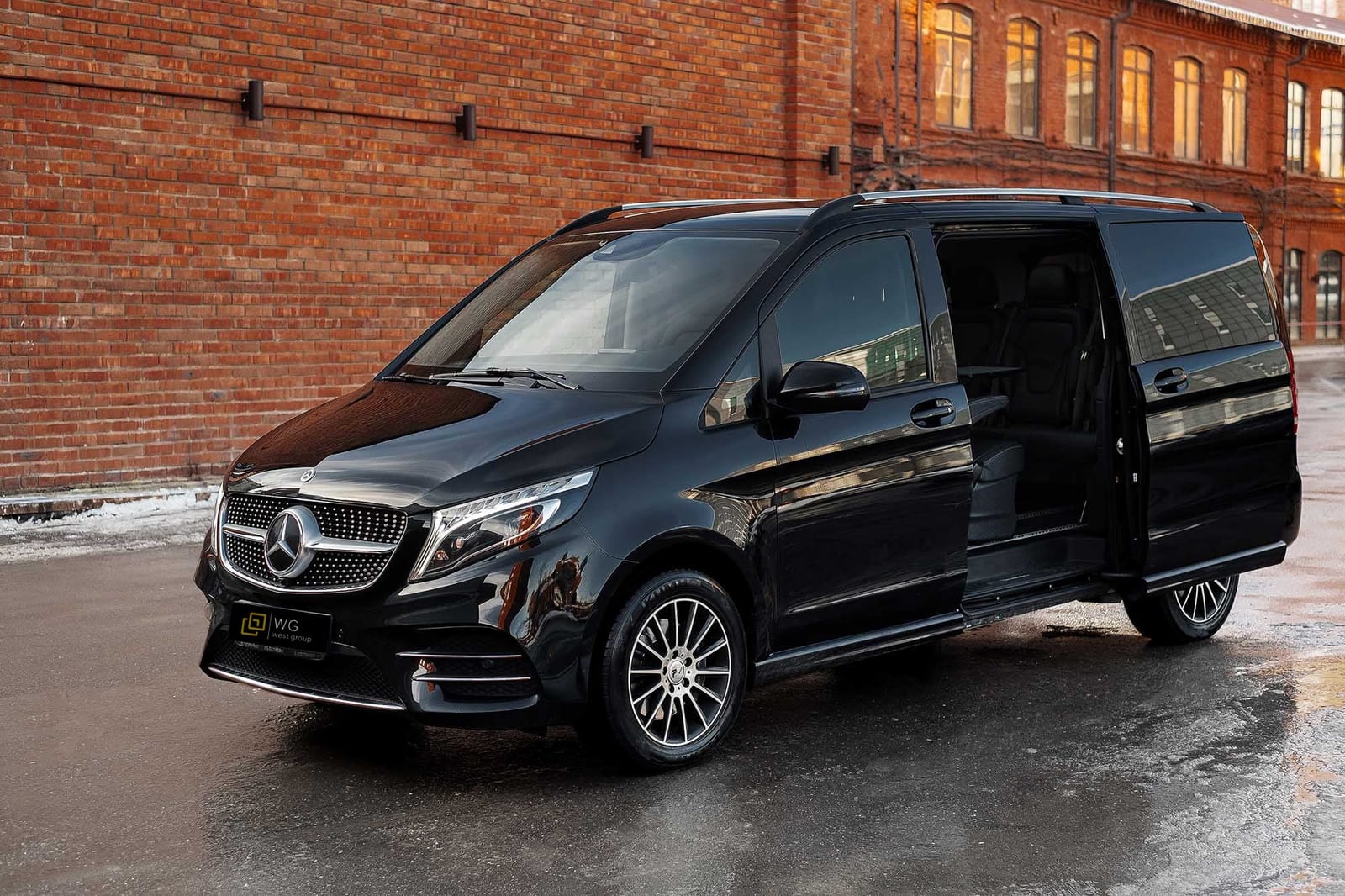 Mercedes-Benz V-class 4MATIC 2017 года в аренду в Минске