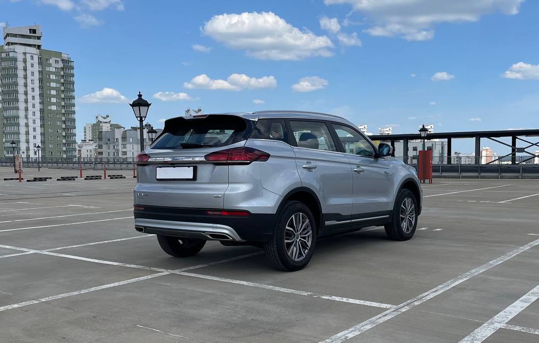 Geely Atlas Pro 4x4 — фото 3