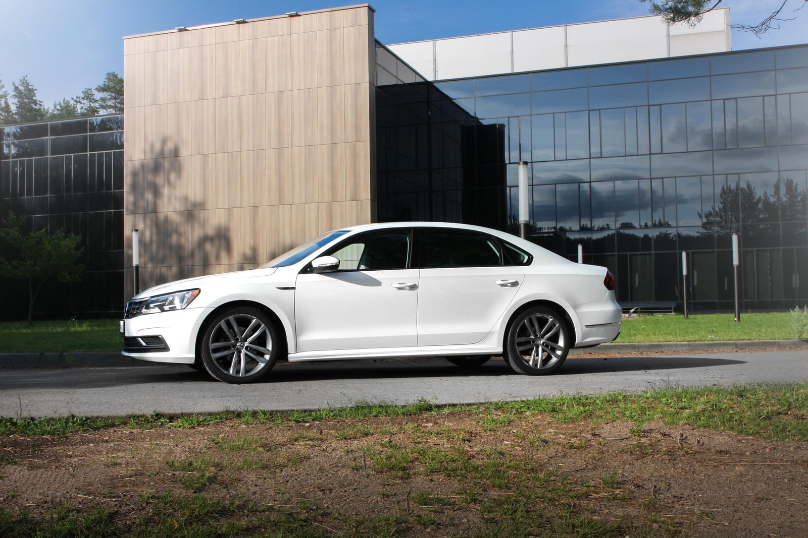 Volkswagen Passat 2024 года в аренду в Бресте