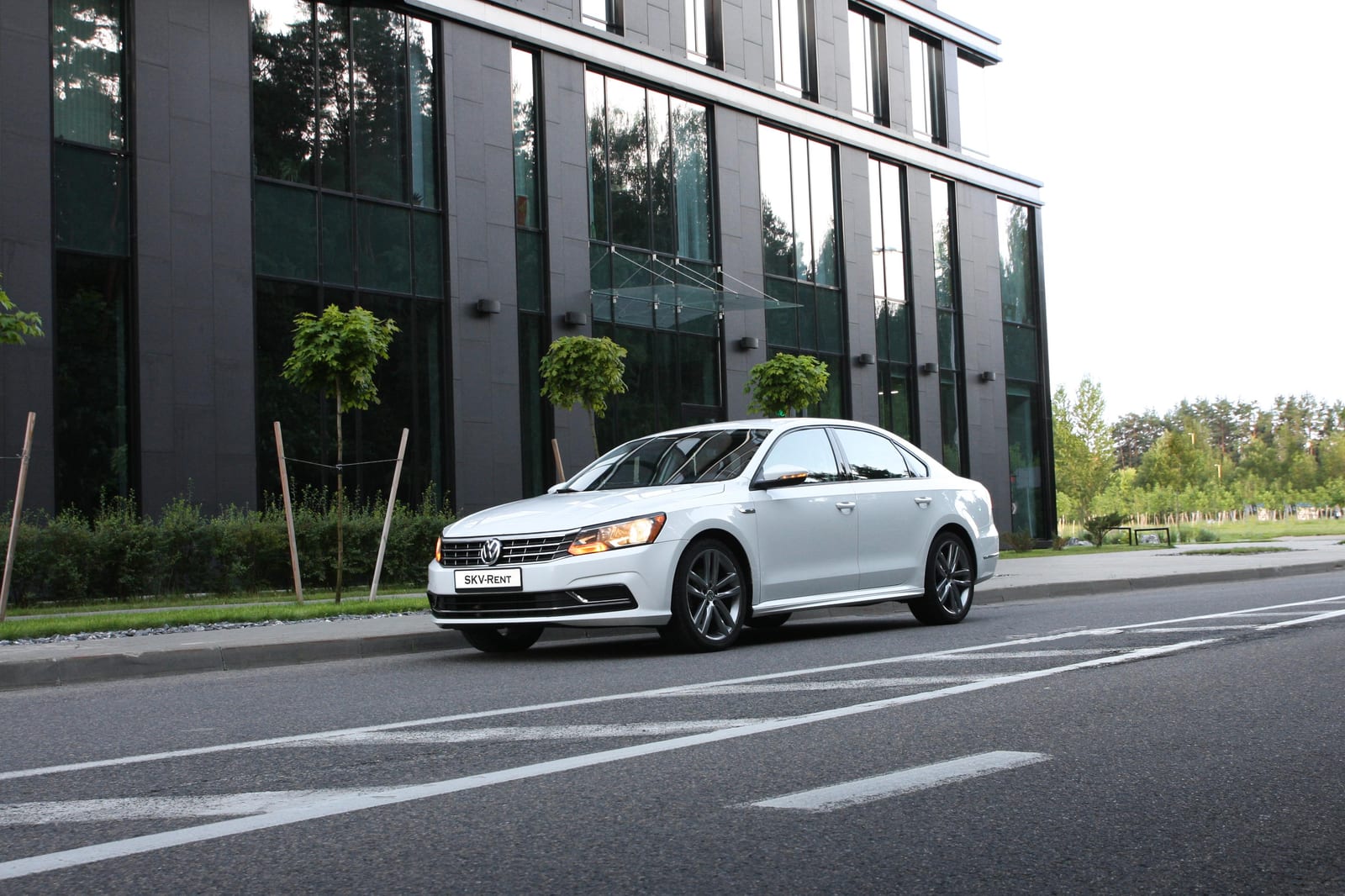 Volkswagen Passat 2024 года в аренду в Бресте