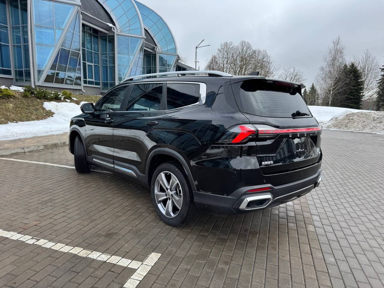 Geely Okavango 2023 года в аренду в Минске
