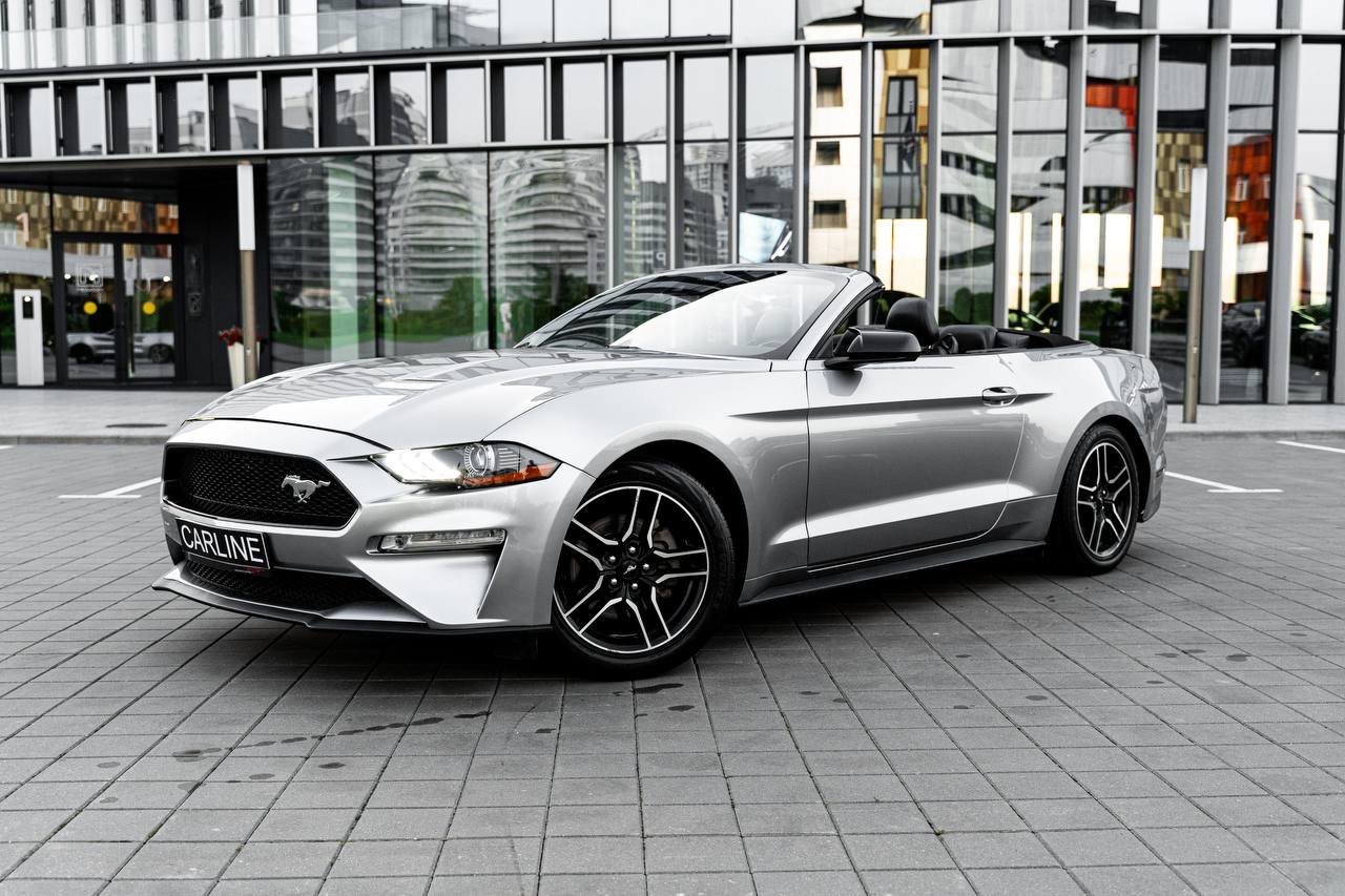 Ford Mustang Cabrio 2022 — аренда от 500 Br/сутки