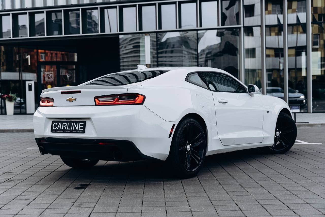Chevrolet Camaro 2018 — фото 3