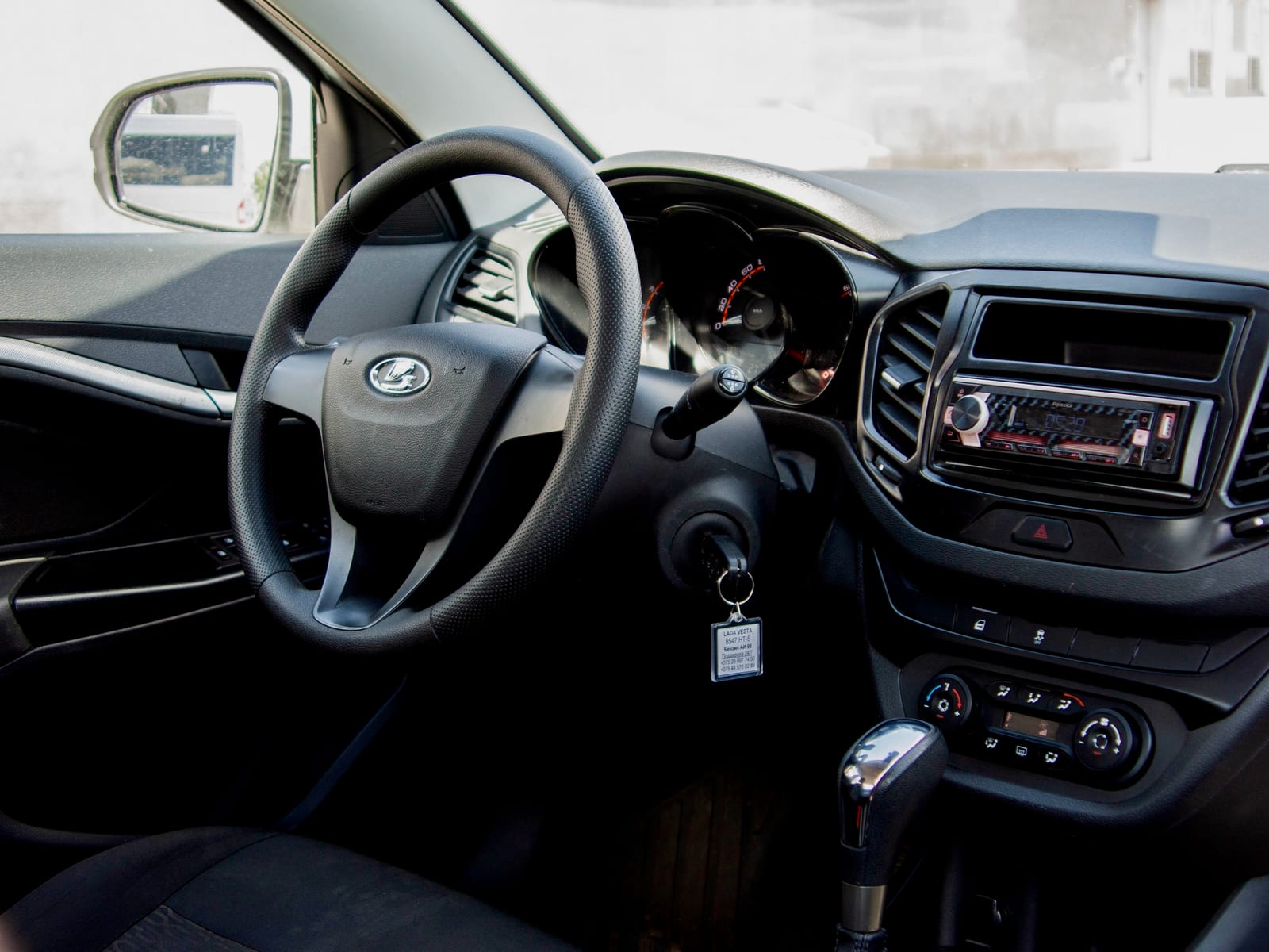 Lada Vesta White 2021 года в аренду в Минске