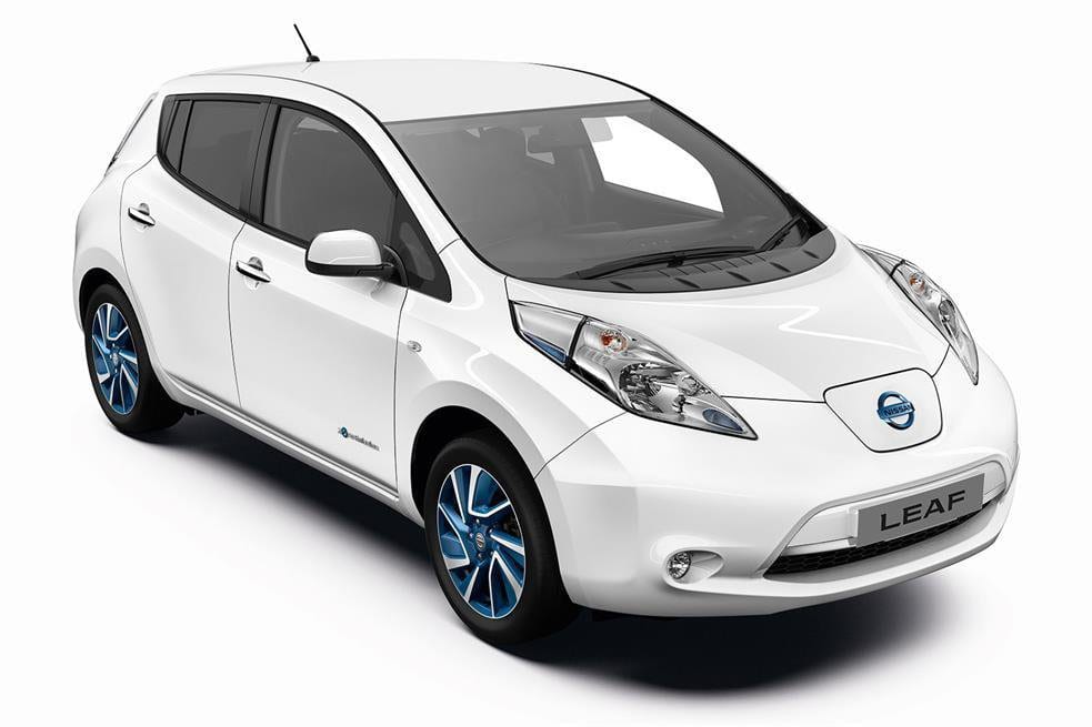 Nissan Leaf (электро) 2015 года в аренду в Минске