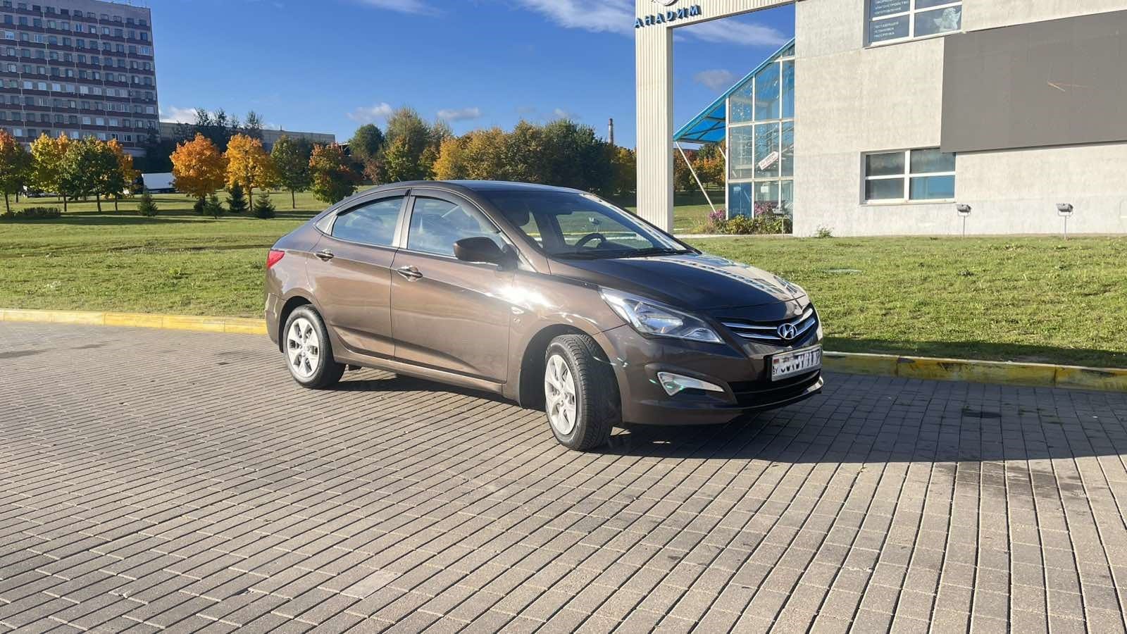 Hyundai Solaris 2016 — аренда от 115 Br/сутки