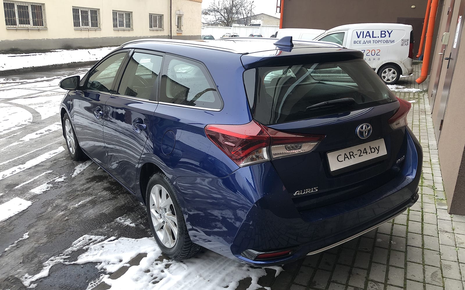 Toyota Auris 2018 — фото 2