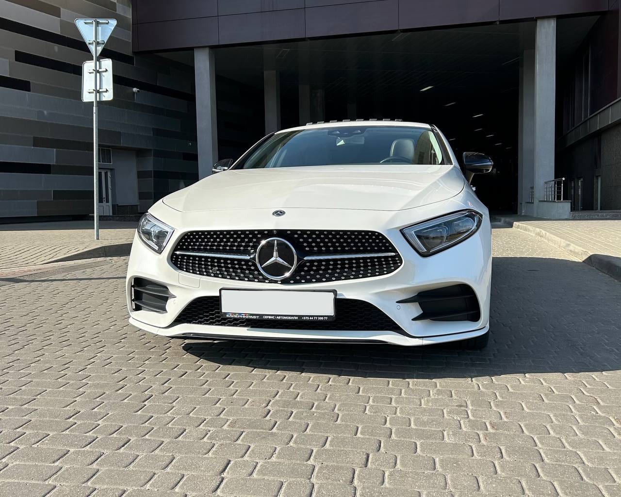 Mercedes-Benz CLS 300 AMG Style — фото 2
