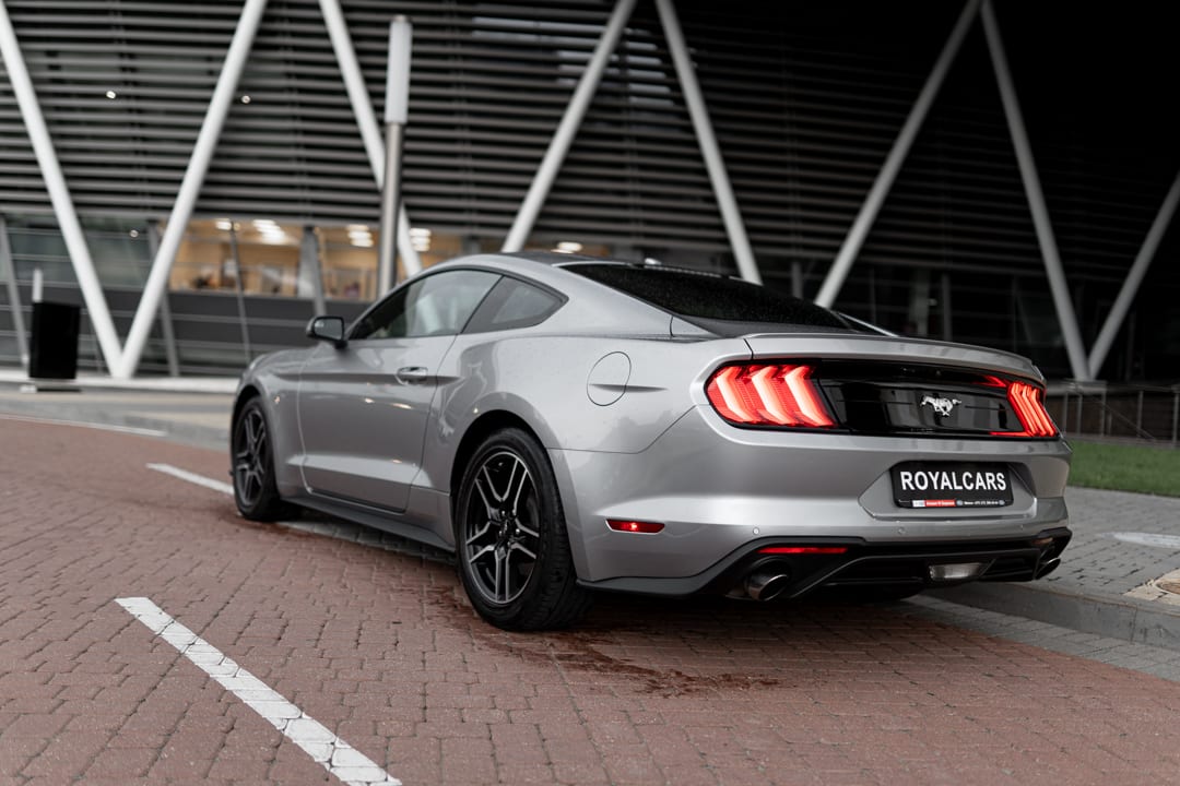 Ford Mustang Grey 2020 — фото 4