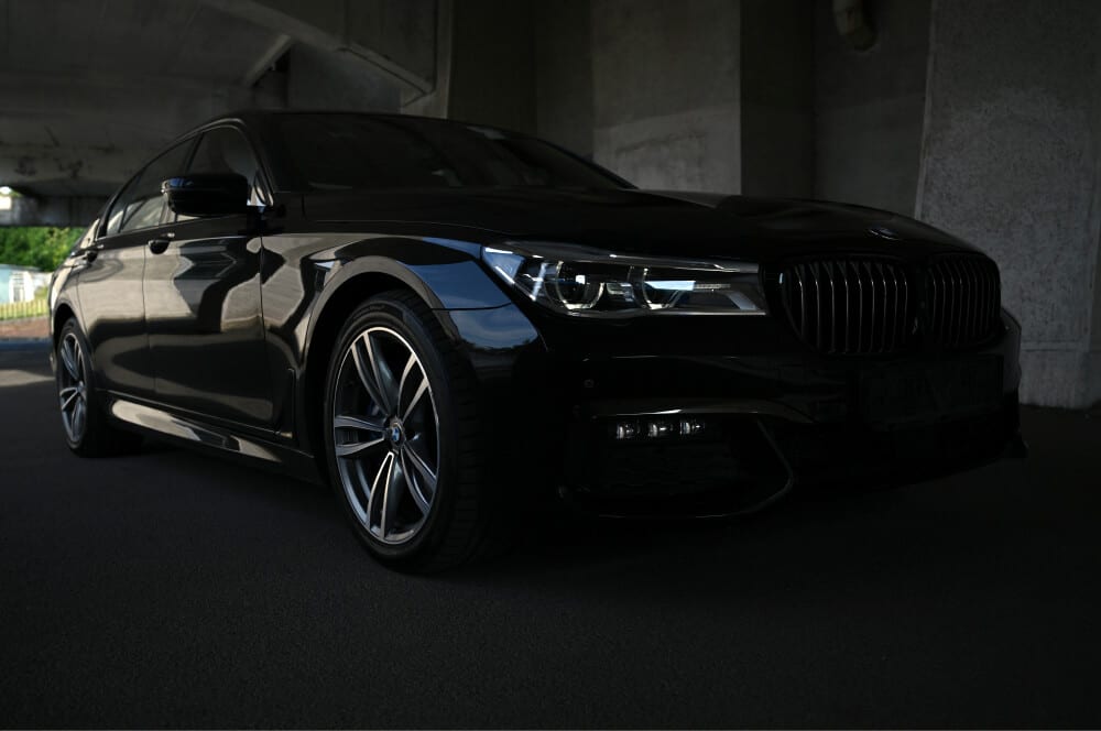 BMW 740d — аренда от 670 Br/сутки