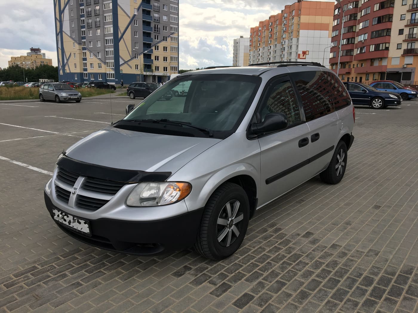Dodge Caravan 2006 — аренда, от 195 Br/сутки