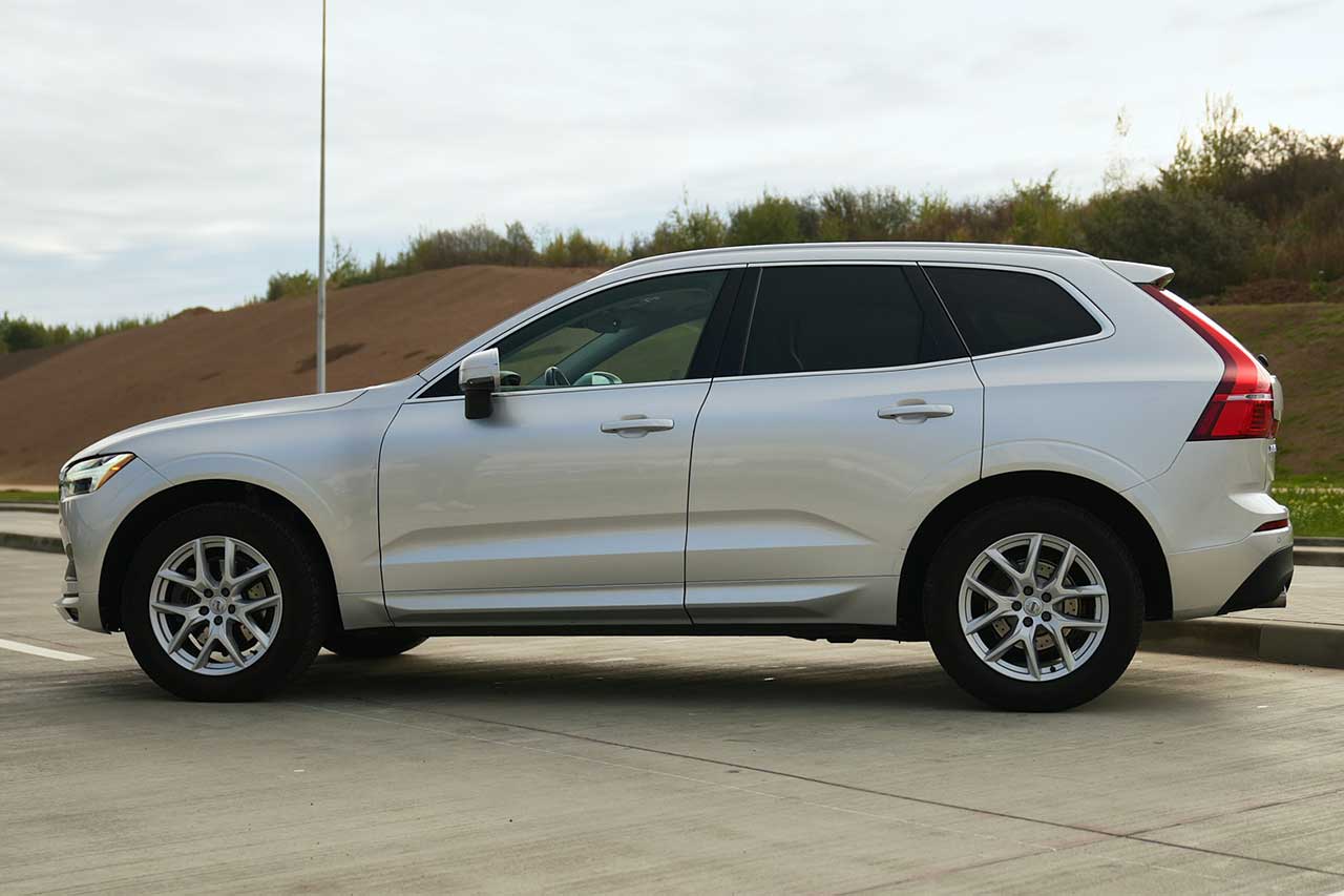 Volvo XC60 — фото 4