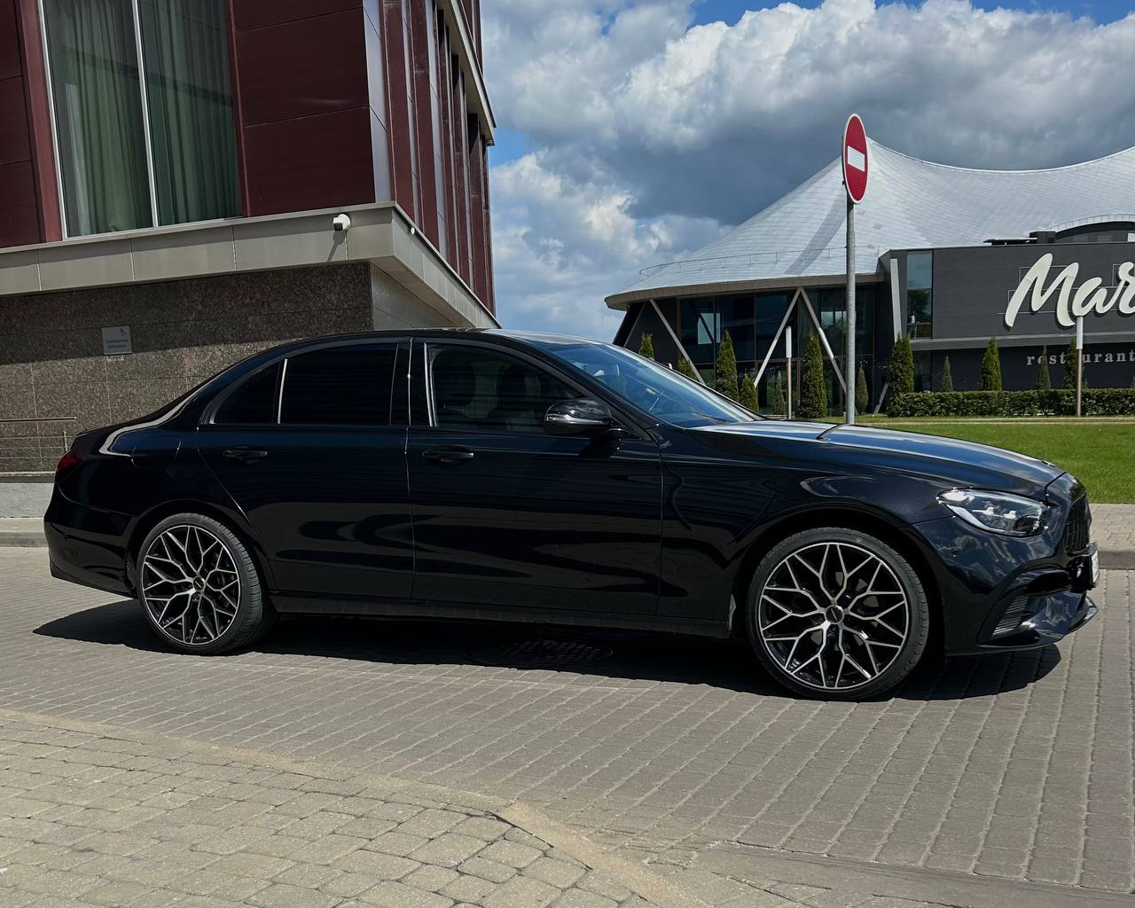 Mercedes-Benz E-Class W213 в аренду в Минске