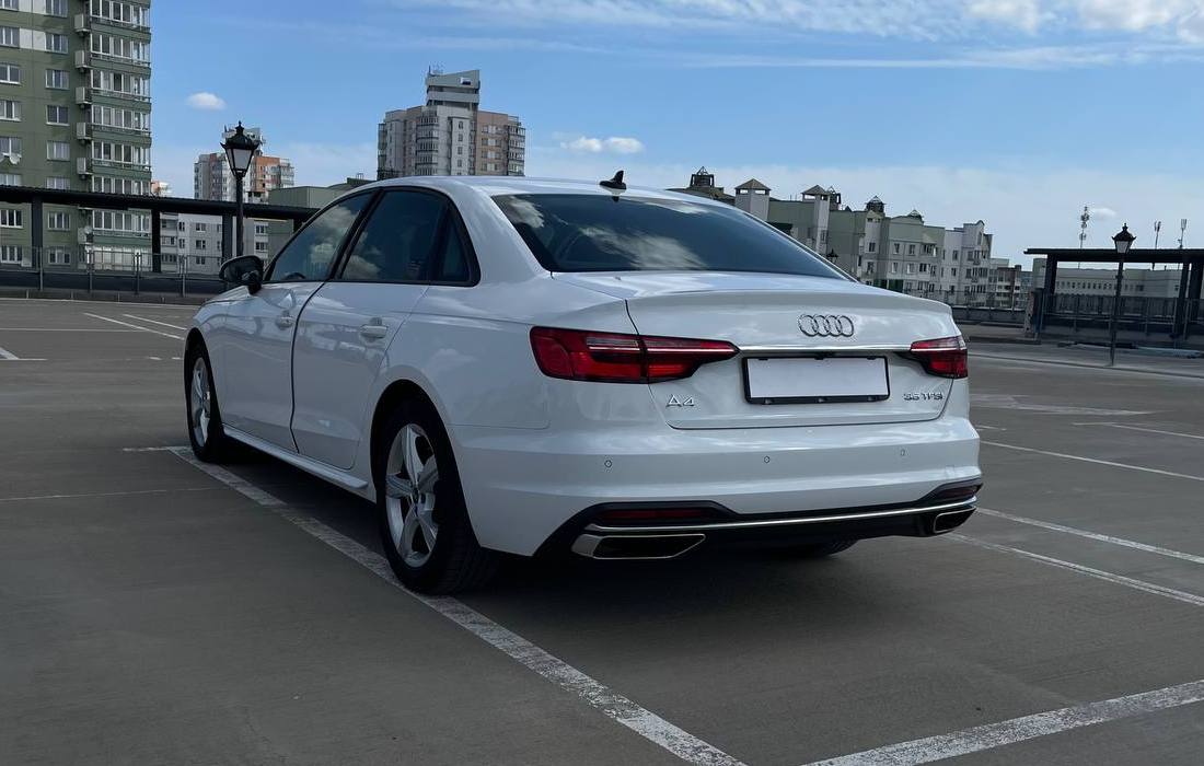 Audi A4 — фото 4