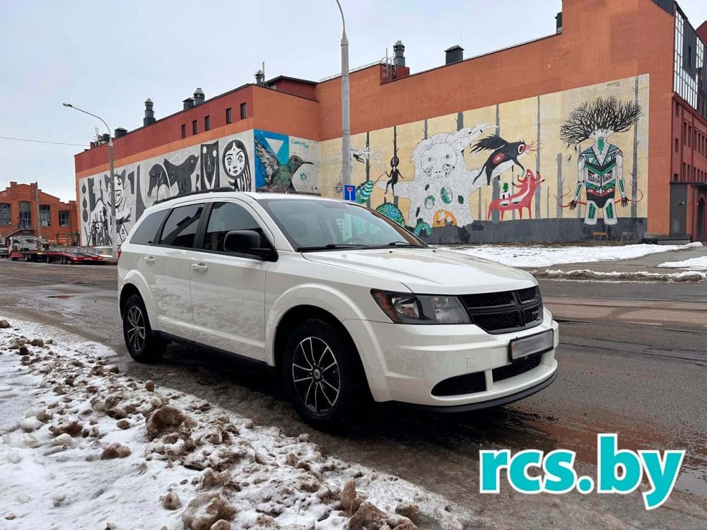 Dodge Journey 7 мест 2020 года в аренду в Минске