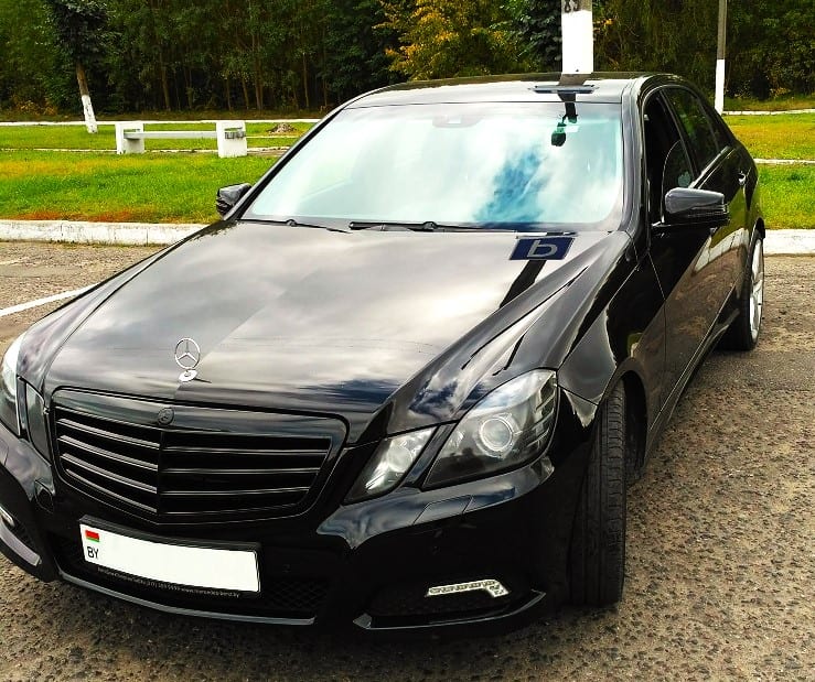 Mercedes-Benz E350 W212 2010 — фото 2