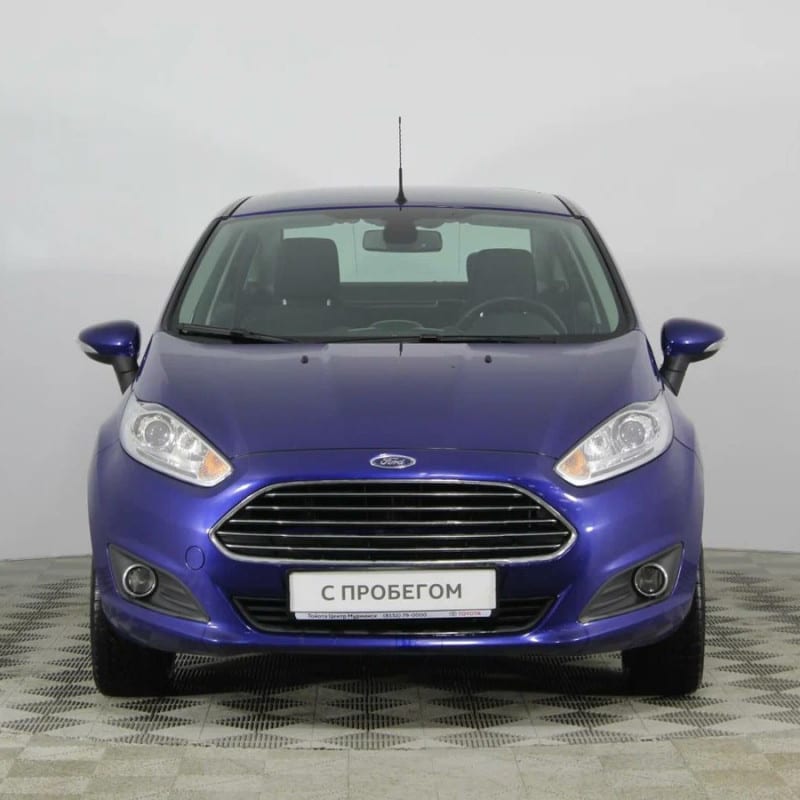 Ford Fiesta VI Рестайлинг 2016 года в аренду в Полоцке