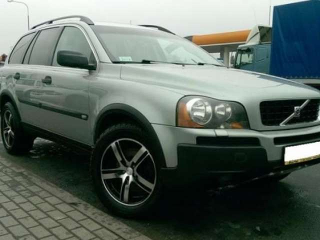 Volvo XC90 2006 года в аренду в Минске
